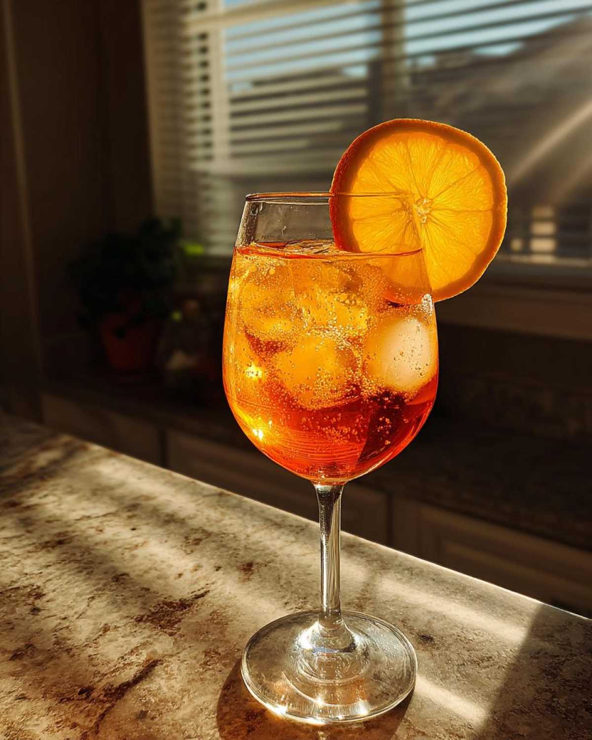 Bubbly Aperol Spritz Cocktail - detail 3