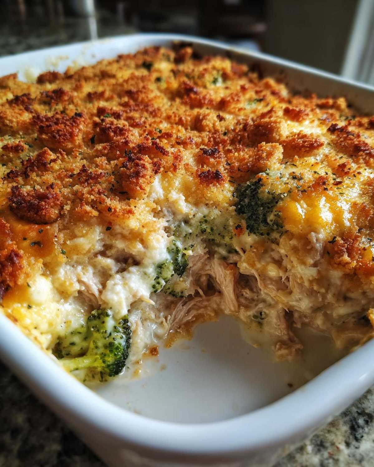 Tuna and broccoli casserole - detail 3