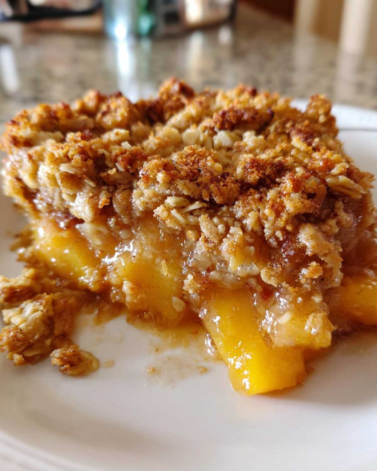 Peach Crisp with Fresh Peaches - detail 1