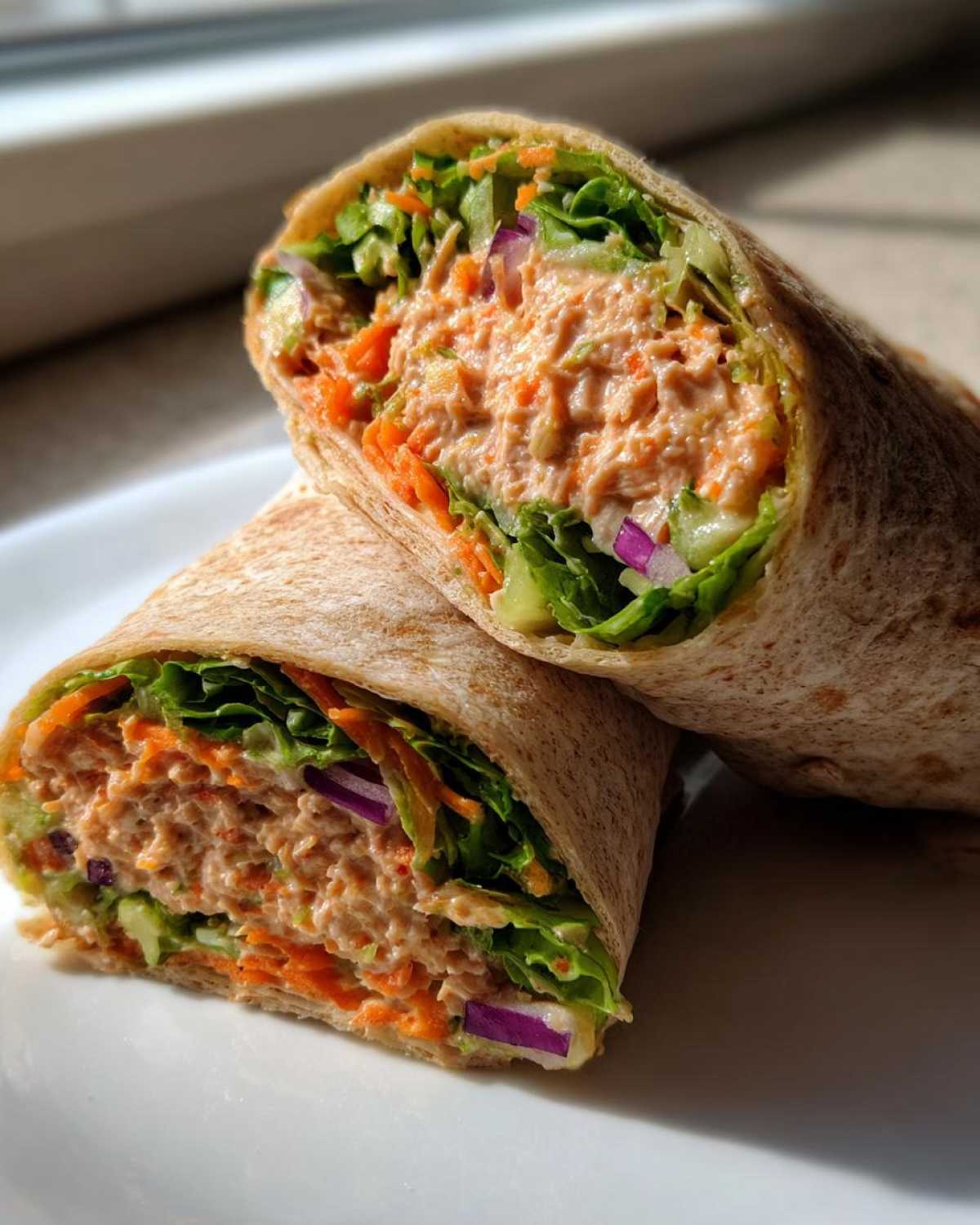 Spicy tuna wrap - detail 2