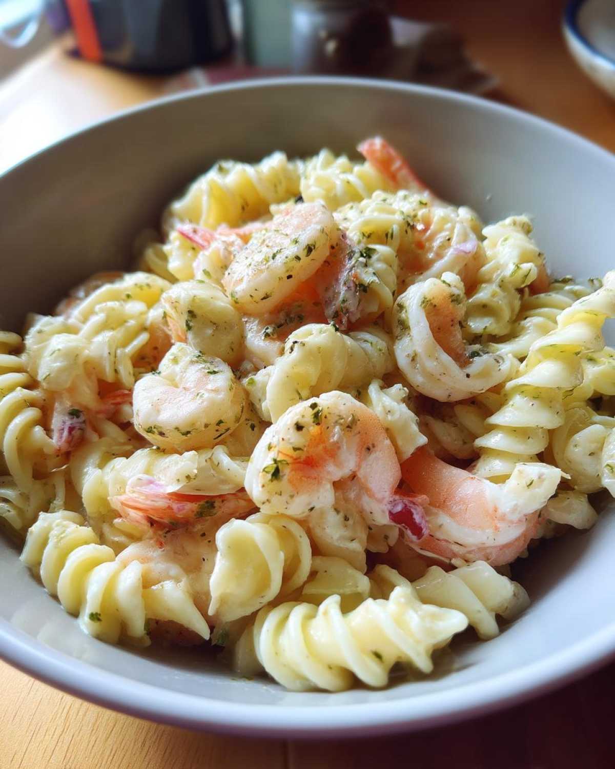 Southern Shrimp Pasta Salad - detail 1