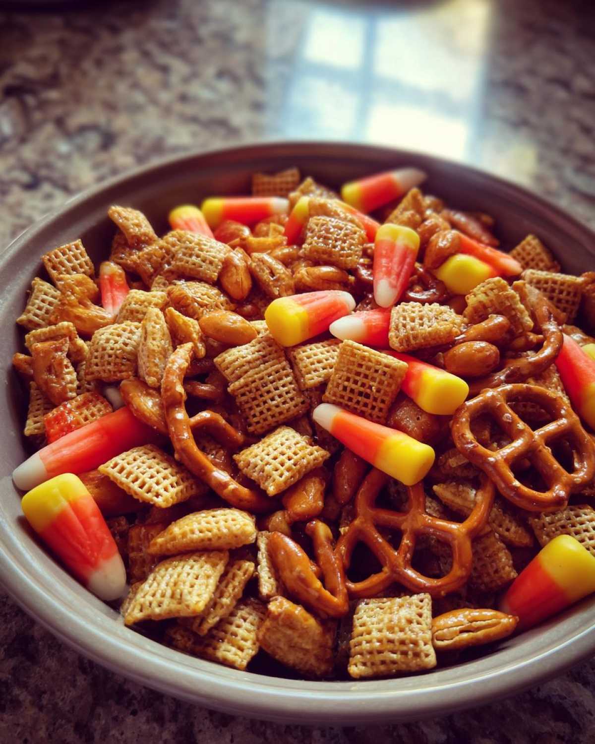 Halloween Harvest Chex Mix - detail 2