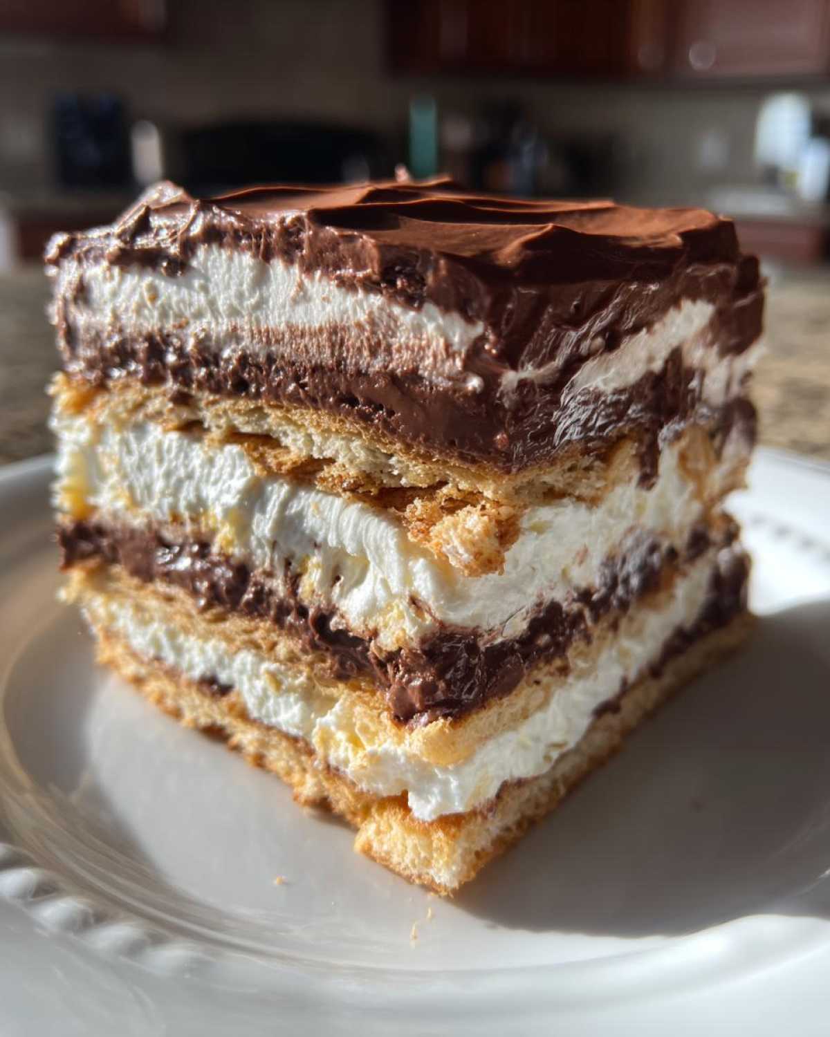 No-Bake Chocolate Eclair Cake Dessert - detail 4