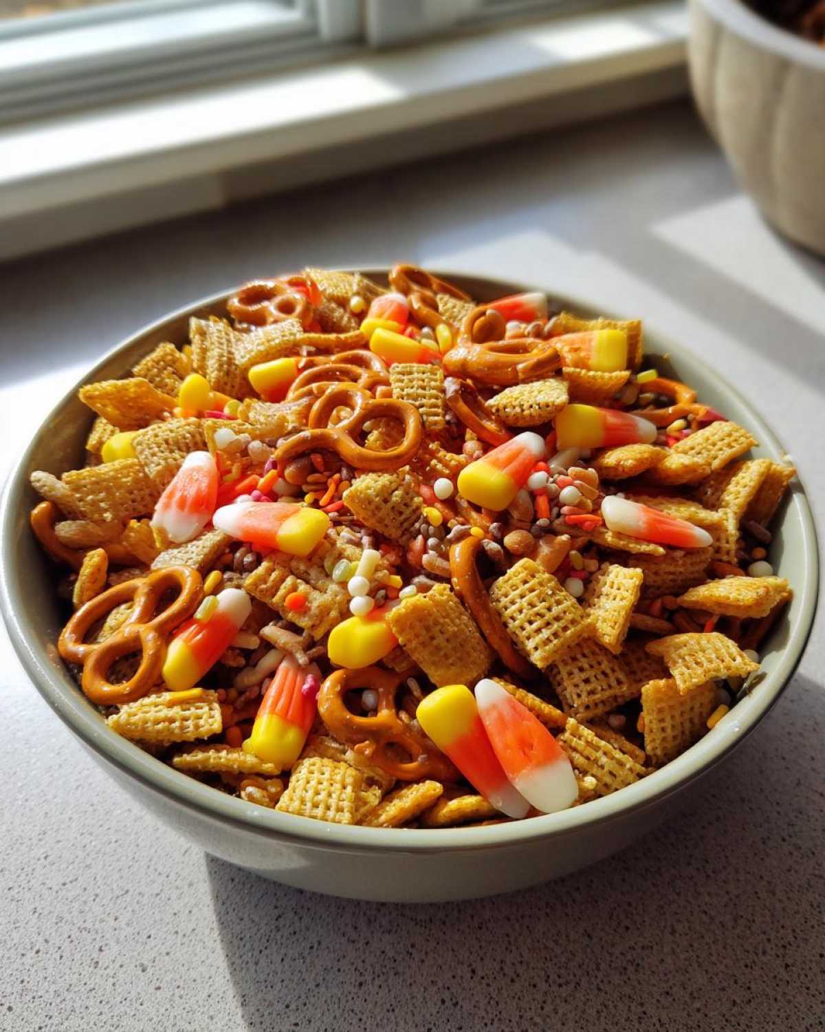 Halloween Harvest Chex Mix - detail 5