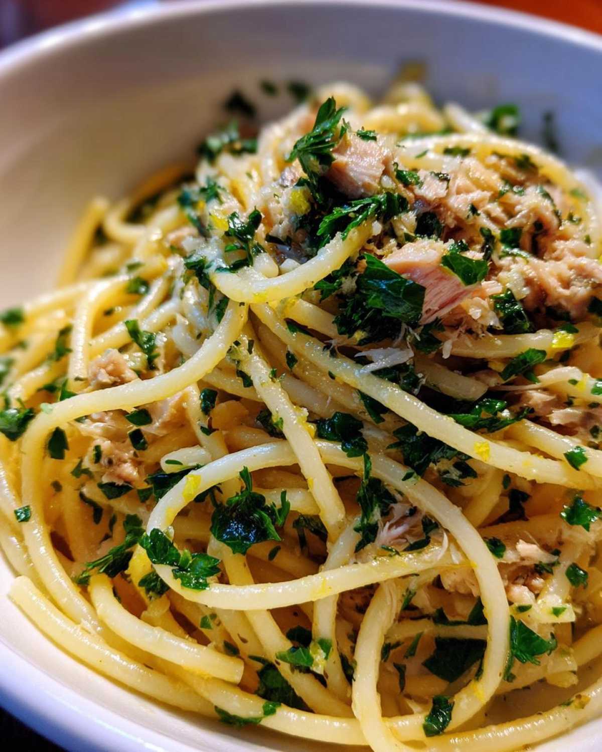 Lemon garlic tuna pasta - detail 4