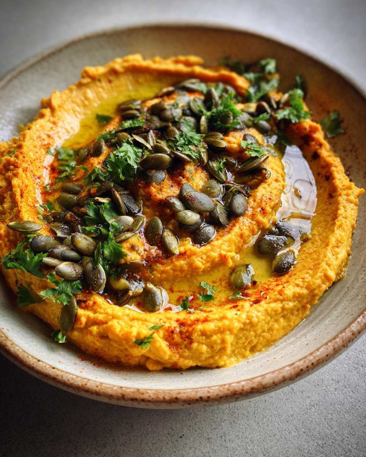 Vegan Pumpkin Hummus - detail 4