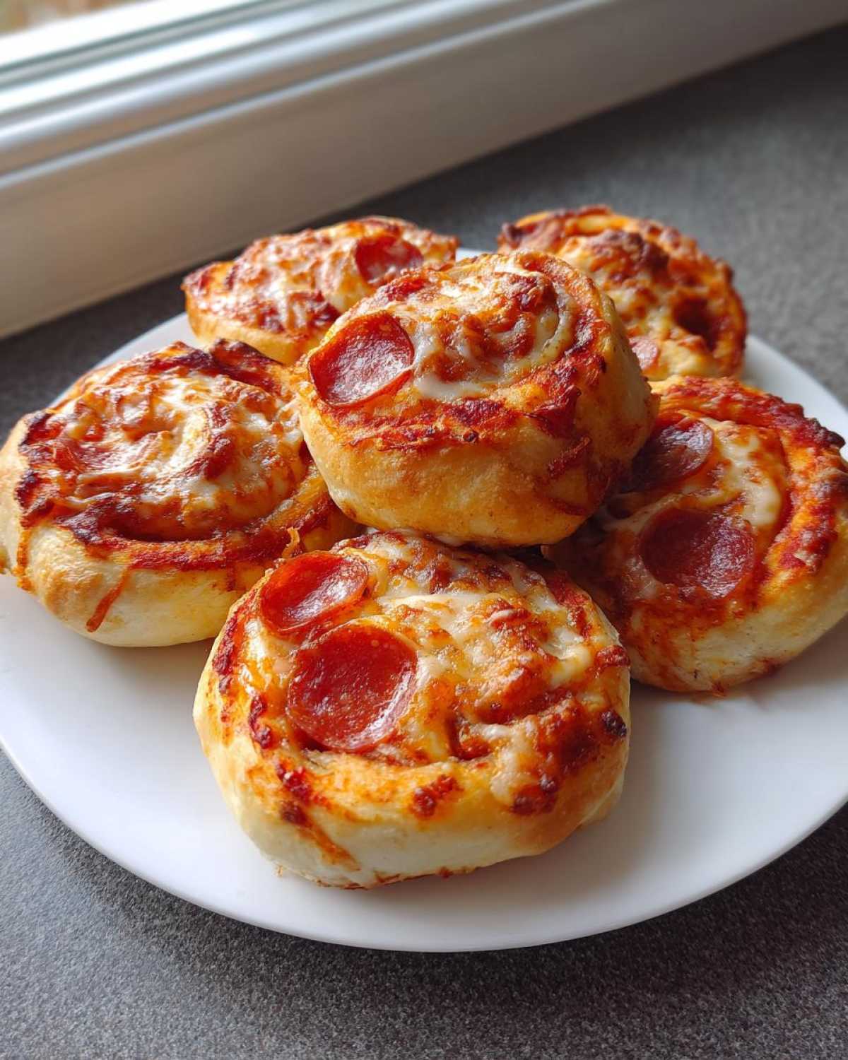 Pepperoni Pizza Pinwheels - detail 5