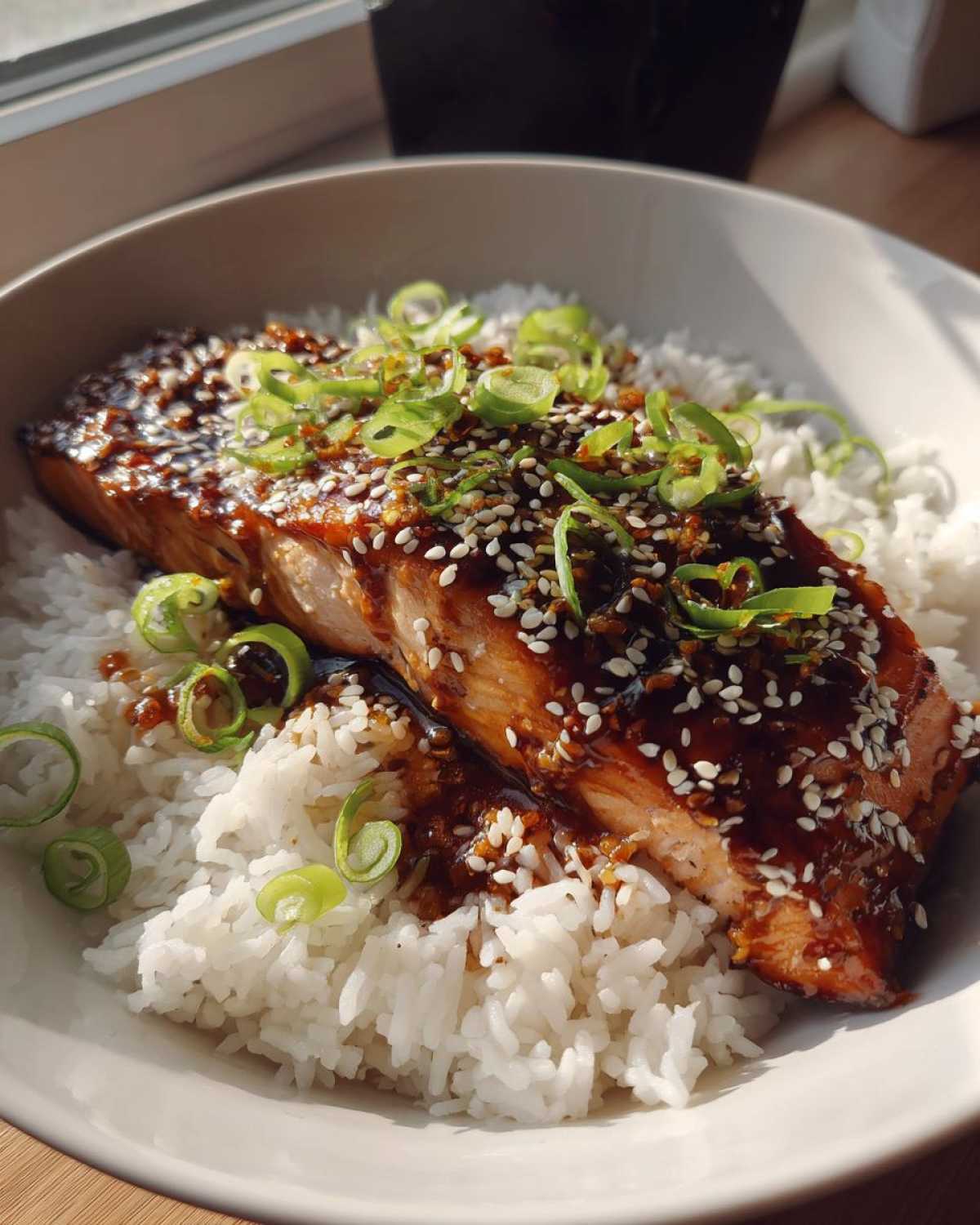 Teriyaki Salmon Bowl - detail 2